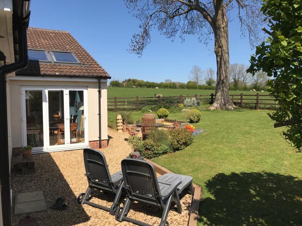 Kibworth Harcourt Carlton Corner Bed & Breakfast מראה חיצוני תמונה